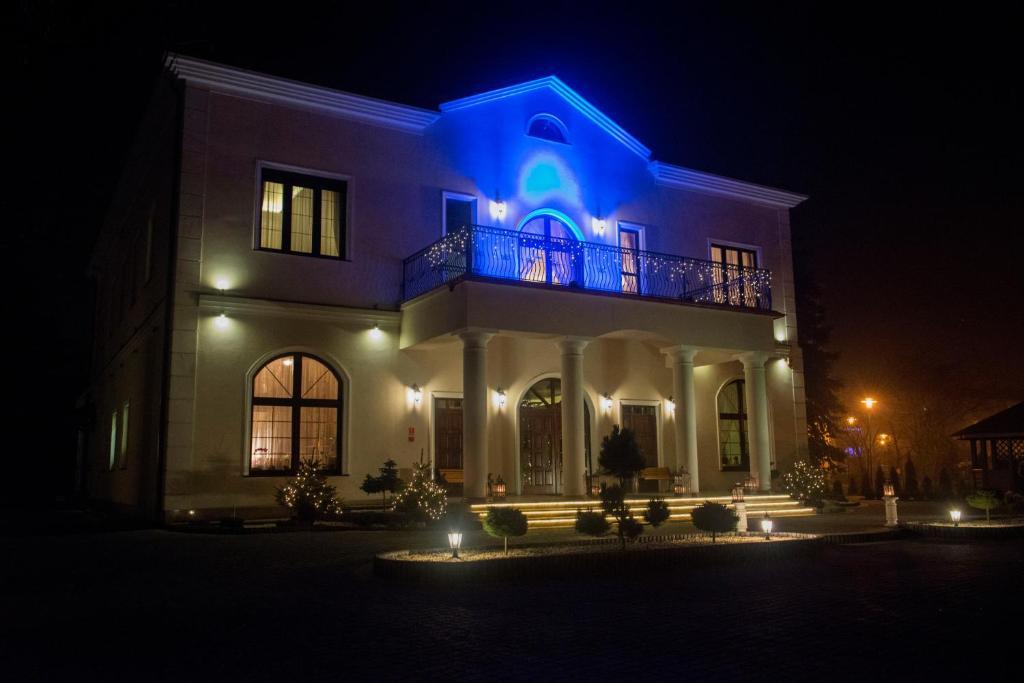 Dworek Vesaria Lublin Exterior foto